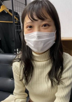 悪徳デリヘル店の裏側【さやか】 面接に来た完全素人の激カワ合法**童顔子に本番講習中出し0026