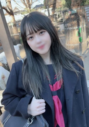 引っ込み思案で大人しそうなツインテール女◯◯生のセーラー服の下に隠された色白美肌のEcupJ乳・・・綺麗な身体を開発し2回連続ゴムなし膣内射精！！