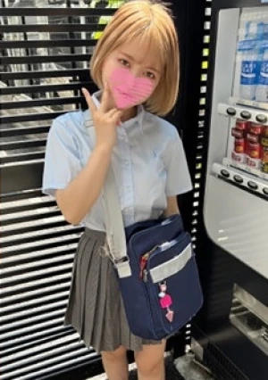 【個人撮影】長身な巨乳の制服美小女とパパ活_嫌がる女子に生ハメで2回連続中出し