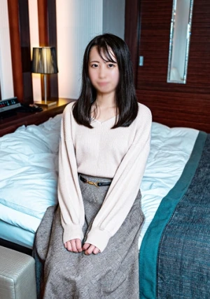 【美人・清楚系】 希少価値高い図書館司書の文学系女。生中出し。