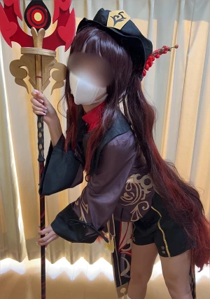 【Ecup有名レイヤーデビュー】 原〇フ〇タオ、コ〇ケ・池〇ロ参加のガチレイヤー。カメコから囲まれる有名レイヤー限定解禁