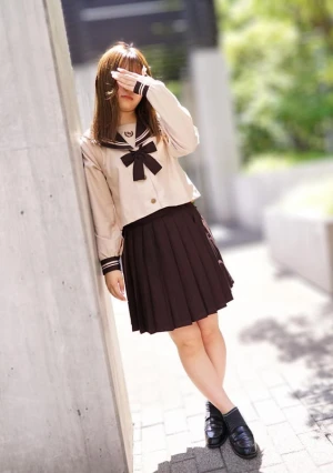 制服時代 ～ごっくんまでしてくれるナイスご奉仕美パイパン娘～