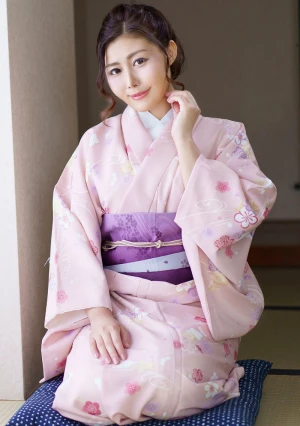 美人女将の精魂込めたエッチなおもてなし