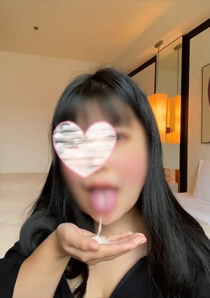 A Gentle Big-breasted JD Gives A Rich Blowjob Serious Service By Sucking The Big Cock Of A Perverted Gentleman Civil Servant 4 People In A Row Cum In The Mouth Sakura, A G-cup Baby-faced Female College Student