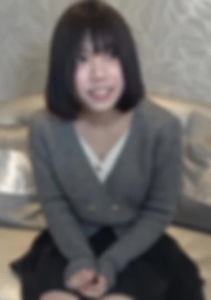 ルックス最強なアイドル級18歳の音大生。歴代彼氏1人のピュアすぎる色白スレンダーな初々しいカラダをたっぷり堪能、 大量中出し。