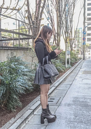 【巨乳G・２回目】 撫で撫でしたくなるお嬢ちゃん。※無修整・生中出し＋口内射精。