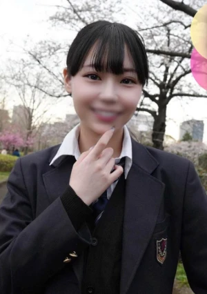 【初撮り】 【顔出し】女..◯高.⚪︎。制服リモバイ散歩。透明感抜群で乳首も尻穴もピンク色。おまけに未処理マンコの最強コントラスト！嫌よ嫌よも好きのうち。約束破りの強制中出し