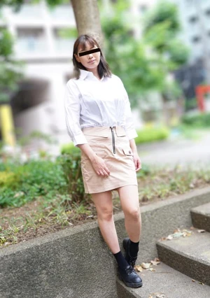 巨乳セフレがフェラしてる間に彼氏から着信アリ