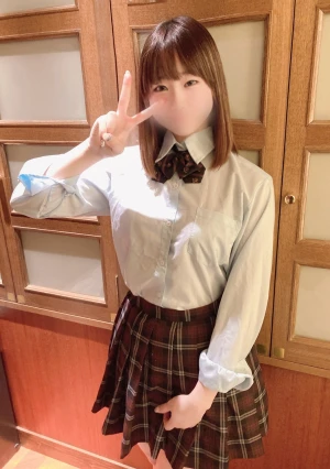 スタイル抜群！衝撃！童顔美女との生ハメ極秘密会…出すの遅れました…。