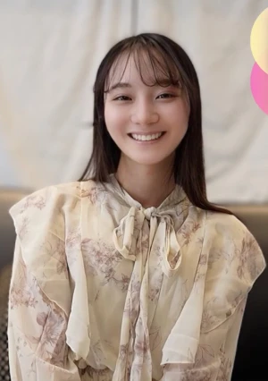 【初撮り】 【顔出し】 極上の天使。説明不要の色白軟体ボディ。杭打ち騎乗位に自ら巨根を咥え嗚咽する様はエロスの化身。大量顔射のねっとり濃厚アクロバティックSEX。