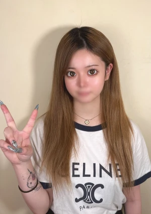 【ギャル度120%×禁断フェロモン全開】 遂に素顔大公開♡危険な香りがするあやちゃんを堪能しつつキツまんこに大量中出し♡