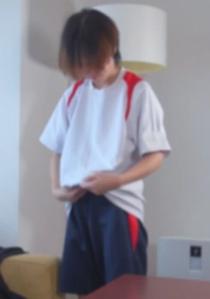 18なりたてボーイッシュ処女。性欲おじさんにファーストキス、 処女喪失、どさくさ中出しまでされたのに、「処女卒業させてくれてありがとうございました♡」と感謝の言葉を述べる。めちゃくちゃ良い子ですね。