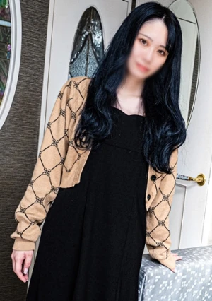 【マダム・細身】 社交的で大人っぽい、ど素人のOLさん。※無修正・生中出し。