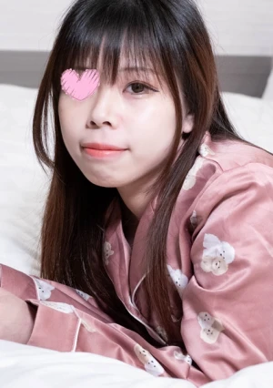 【パジャマ★モナシ】 パジャマdeおじゃま♥ノリノリで明るい性格のレイさん♥小柄でカワイイ感じが愛おしいなっちゃう♥言ってもないのに奥までフェラしちゃう♥感じ方もめちゃエ