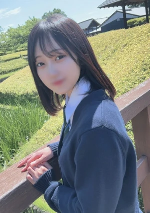 時間が止まったかの様な田園地帯で育った物静かでおっとり可愛い色白な女 ◯◯ 生・・・従順で何も知らない年代の女のこだからこそ僕は野外で犯 し体中に射精した。