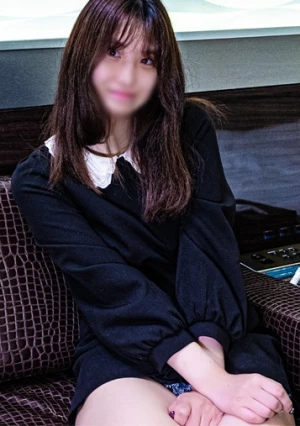 【大 学 生・羞恥】 無邪気で恥ずかしがり屋の真面目ねーちゃん。　※無修正・生中出し。