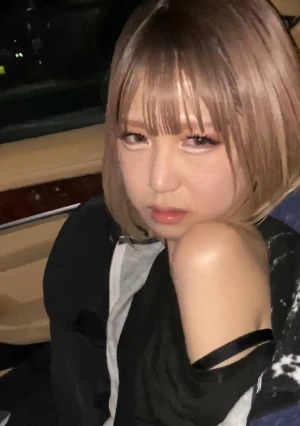 バンスが返済できない超スレンダーの可愛い在籍嬢をイカセまくって着衣ハメ撮り中出し