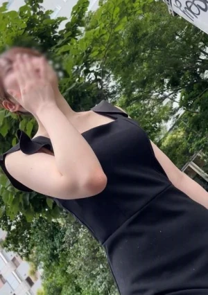 神乳でバズったFcup美女はマッチョの元カノ！ ※事実を知りたい方のみオススメ。元カノと初の共演で無言中出し。愛し合った男とのsexは他人棒とは違って痙攣イキまくり。