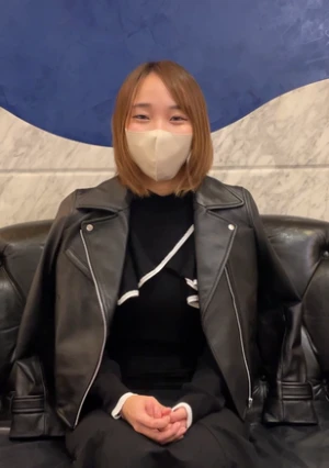 モード系美人看護師とハメ撮り。「気持ち良ぃぃぃぃ…っ！ ！」生チンポでの鬼ピストンにバグりまくる。