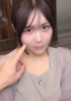 【初撮り】 AVで自分を慰める、恥ずかしがり屋な美乳。人生２本目のチンポで初めての中出し体験。