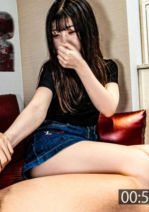 【19歳・真面目】 親　が　見　た　ら　泣　く　よ　。普　通　の　家　庭　に　い　そ　う　な　大　学　生　。※無修正・生中出し＋口内射精。