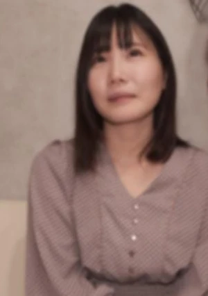 「チンポもっと欲しい！ 」素人天然どエロ社会人がザーメンも太さも舐め比べ　2週間溜めた特濃白濁汁を大人しい顔して小さいお口で味わい