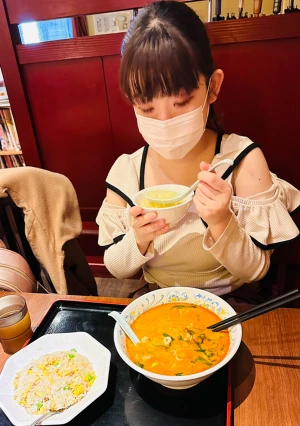 凄い食 べ盛りで彼女と連続SEX