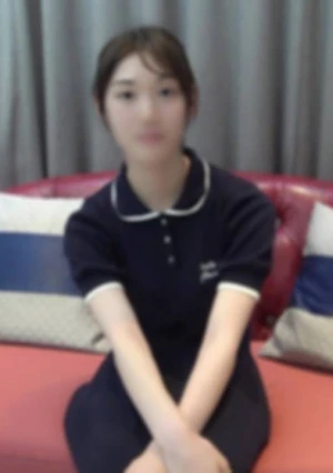 【初撮り】 関●有名私立大に通う１８歳。経験少ない色白美肌＆美巨乳スレンダーの身体を開拓。彼氏にナイショの中出しエッチ。