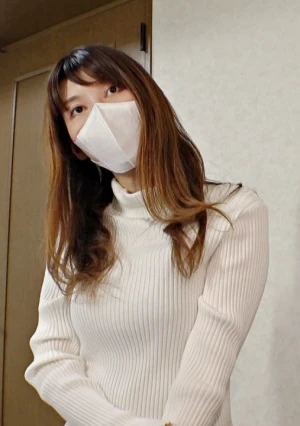 色白スレンダー32歳の剃り残し＆黒ずみ〇〇