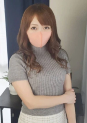 【無修正・完全素人】 大量潮吹きドスケベ奥さんに大量中出し！オモチャと指マンで絶叫しながら3度も潮吹きまくり美味しそうに極太マラを舐めまわして濡れ濡れマンコに生誘導！！