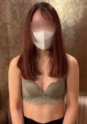 美人ジムインストラクター24歳とハメ撮り。 鍛えた筋肉質なカラダをイカせまくってバチボコ突くと潮吹いて大絶叫。