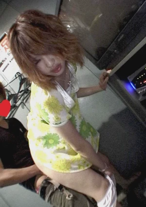 【生ドル・未修正】 高身長171cm!ギャル2人組!!カラオケで唄って和んで生挿入‼手コキ含む2発射‼長尺80分!!未公開含むオリジナル版!!