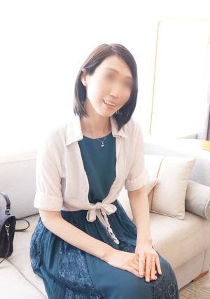 結婚5年目家庭一筋だった真面目な人妻 「お願い！激しくしてぇ！！」秘めた欲望他人棒様に首絞め挿入懇願 [ひとみ33歳]