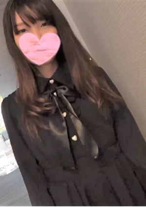 【無・個撮】 モデル級のルックスJDパイパン天使ちゃん★初撮りに緊張ながらも徐々に女の顔に...♡【特典で高画質】