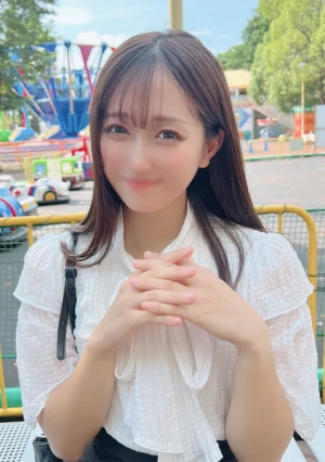 某有名国立女◯大学に通う坂道系の可憐な女大生を観覧車に連れ込み嫌がる猥褻行為を強行するとまさかの・・・避妊具装着絶対条件を華麗に無視して問答無用の生中出し！！