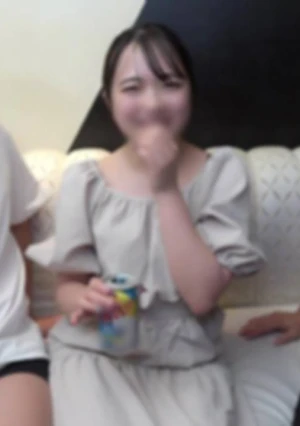 【永久保存／５発射／カメラ故障】 淫乱色白早漏潮吹きむす./めと、汗＆唾液＆精液＆マン汁が部屋中に飛び散る濃厚３Ｐ。