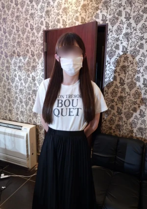 CP0307 初めてのハメ撮り+初めての中出し！ 画面にちんぽを押し付けたくなる程のビラビラ大きめのおまんこを4Kで鬼接写♥潮吹き