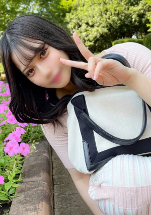 愛情表現が極端に苦手で不器用すぎるツンデレ女大生を徐々に迫り寄り初めての生中出し！！実は奉仕好きの甘えた女のこに変わる刹那の瞬間がたまらなくいやらしかった・・・