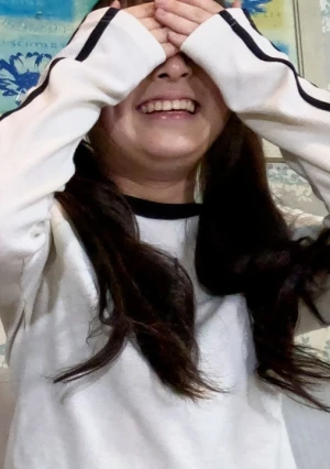 ひより(18\) 初撮り初中出し初アナル貫通ATM動画の別視点蔵出し動画。まんぐりがえしして吸うやつ責めのシーンは２画角収録しました。