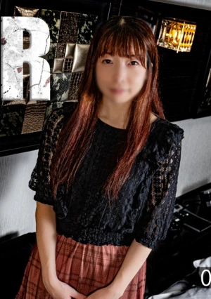 【熟女】 恥　じ　ら　い　M　A　X　、極　上　お　ば　ち　ゃ　ん　の　醜　態　。　※モロ見え中出し無修正。