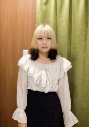 【素人初撮り】 このは(18)透明感かわいいゲーム好き四大生の初アナル貫通ATM。クスコで膣内撮影して中出ししたり、イラマしたり、アナルに生姜やきゅうりを入れてたりもしました。