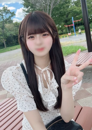 男性経験が少なく控えめで素朴さを残した色白美肌の女大生！ピュアな反応を繰り返しながら絶頂する19歳の未成熟な身体に生中出し！！