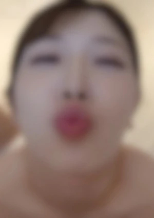 【顔出し】 【顔射】M男が大好きエッチな女。一級品の色気お姉さんが素人チンポを沢山性処理します。ぶっかけザーメン美容液