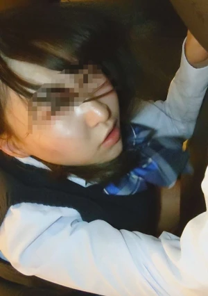 【無・制服コス】 ぎこちないえっちと未処理の剛毛まんこに大興奮♡生ハメ中出し性行【特典で高画質】