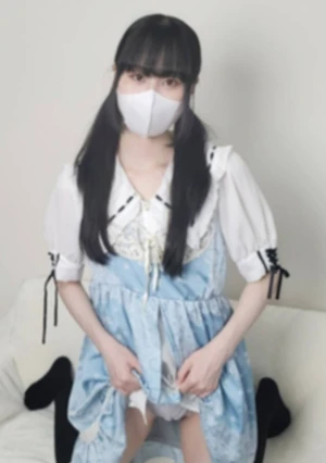 【無修正・完全素人】 １９歳の合法●リ地下アイドルは経験浅いので従順で真面目！変態中年男に全身をペロペロ舐めつくされ極太マラを未開発なキツマンにねじ込まれてもカワイイ声で喘いじゃう♡