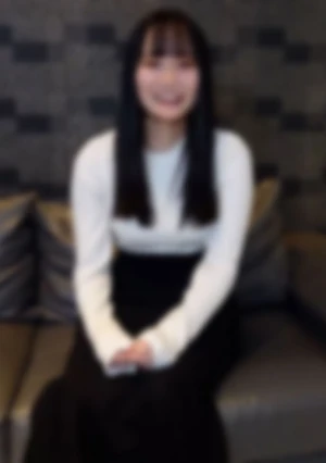 【初・無修正】 奨学金に追われる18歳小動物系JD。色白モチモチ肌で愛嬌たっぷりの素人膣奥ガン突きで中出し。。。