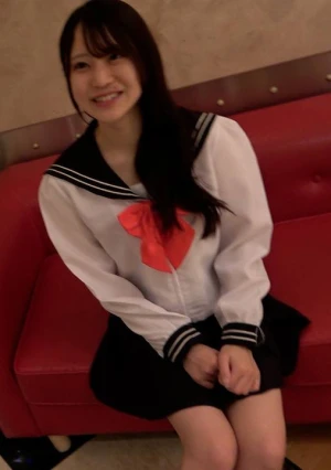 19歳！ アイドルフェイスのあおいちゃん。愛嬌たっぷり！