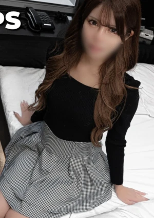 巨　乳　F　カ　ッ　プ　の　エ　ロ　く　て　い　い　女　。　※モロ見え無修正。