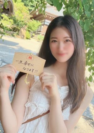 ミニスカートから生足美脚を露出させる美容スタイリスト！！敏感すぎるスレンダーボディに刺激を与えるとアレを吹きまくりでびっしょりベット濡らし2回連続生中出し！！（後編）