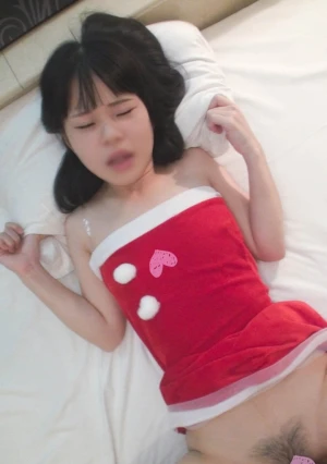 【無修正】 妖精のように可愛いサンタちゃんとイチャはめ! 憧れの清楚系お嬢様が本気イキのメリクリ密着中出しセックス!!